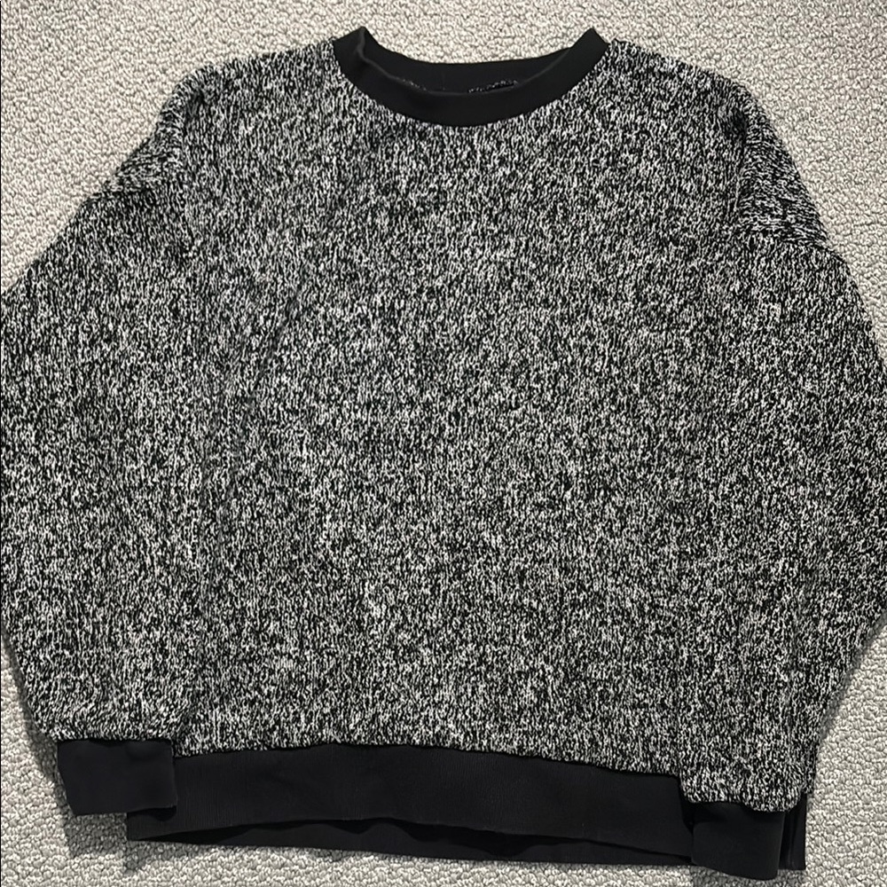 Men's Black and Gray Sweater